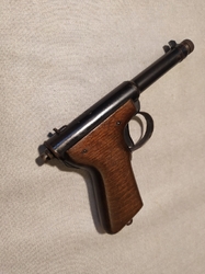 Anglická pístová pistole MILBRO Mod.2