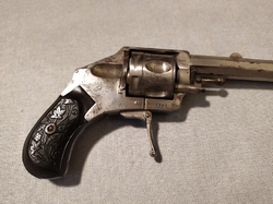 revolver Lincoln Hammerless .380