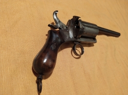 revolver ,,pepřenka" Lefaucheux