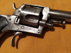 revolver typu Constabulary .38CF  na opravu