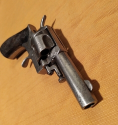 revolver typu Constabulary .38CF  na opravu