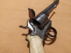 Důstojnický revolver Lefaucheux 11mm