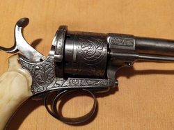 Důstojnický revolver Lefaucheux 11mm