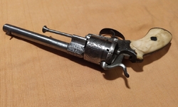 Důstojnický revolver Lefaucheux 11mm