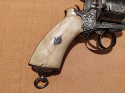 Důstojnický revolver Lefaucheux 11mm